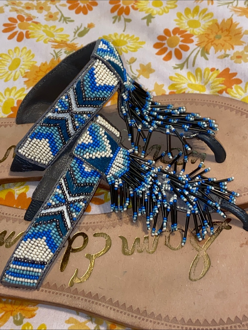 BLUE TRIBAL BEAD FLIP FLOPS SANDALS Sam Edelman Fringe Tassel BOHO Festival - Picture 3 of 7